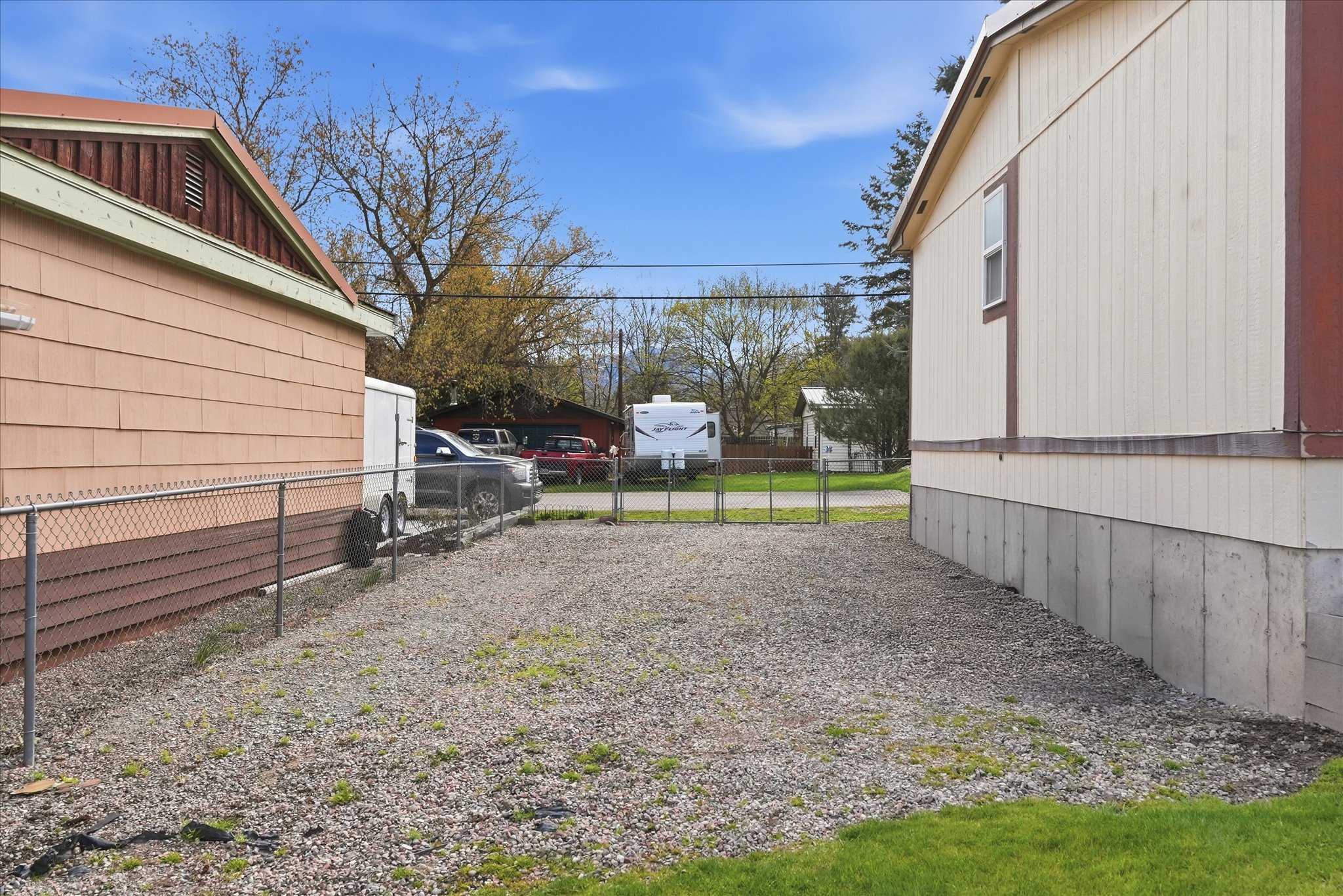 1110 5th Street E Property Photo 37