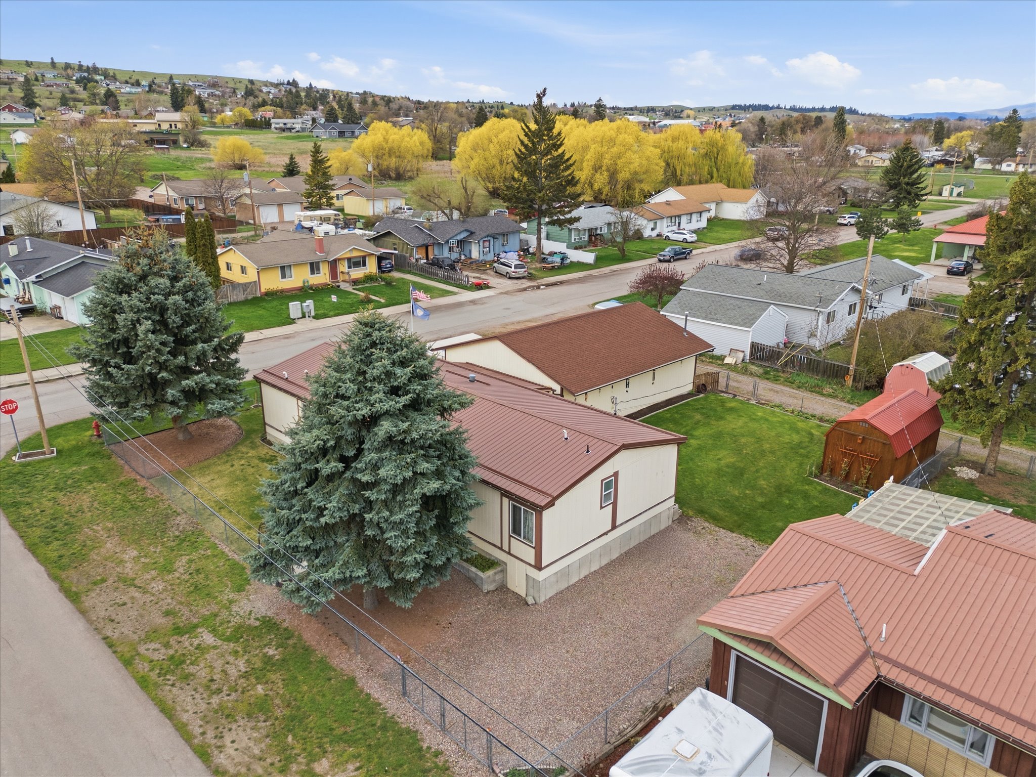 1110 5th Street E Property Photo 42