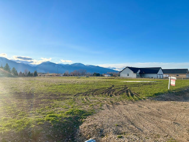Nhn Broken Spoke Road Lot 4 Property Photo 4