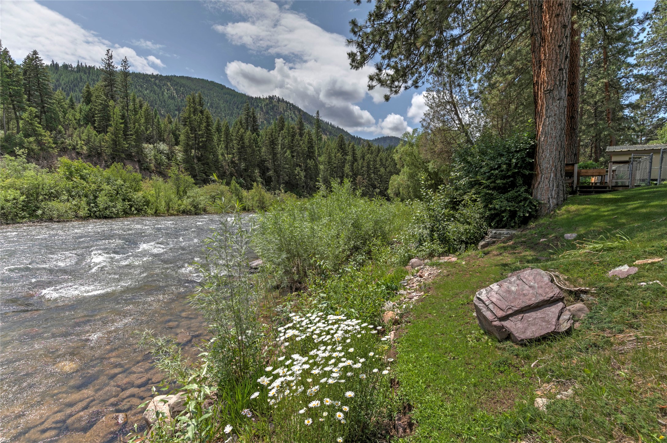 4580 Whitewater Park Property Photo 3