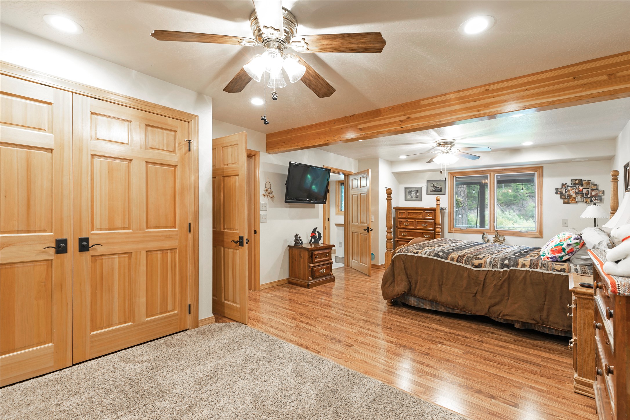 4580 Whitewater Park Property Photo 29