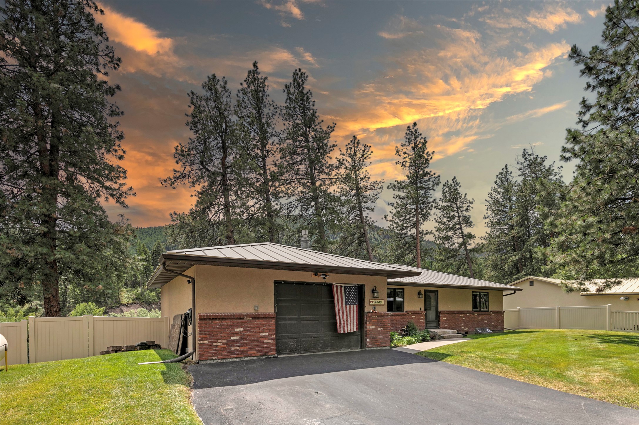 4580 Whitewater Park Property Photo 49