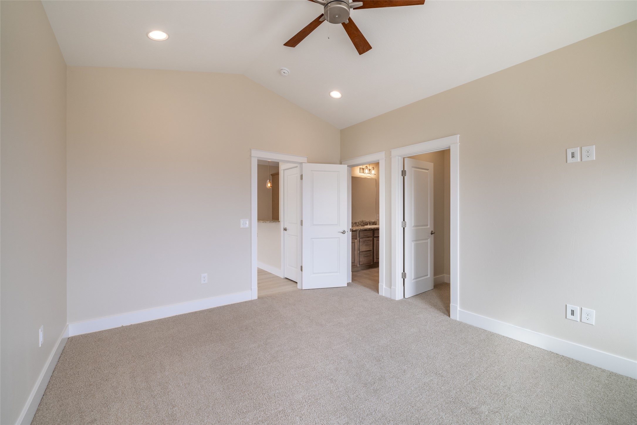 157 War Eagle Street Property Photo 19