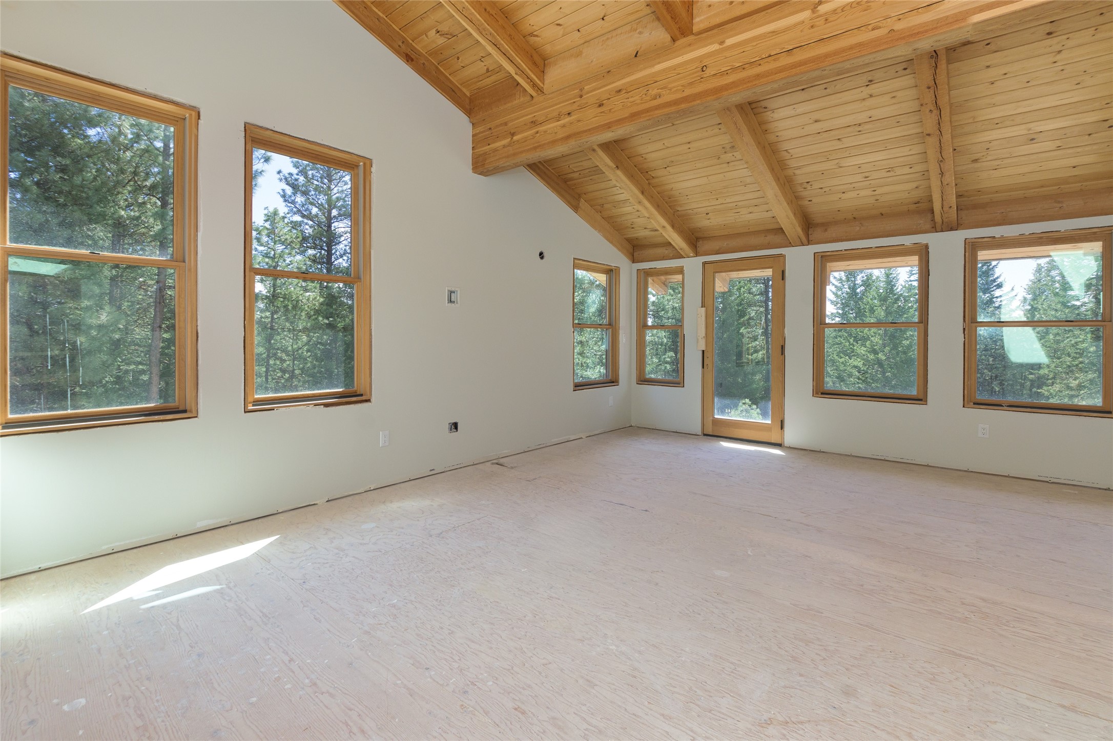 437 Redtail Hawk Lane Property Photo 33