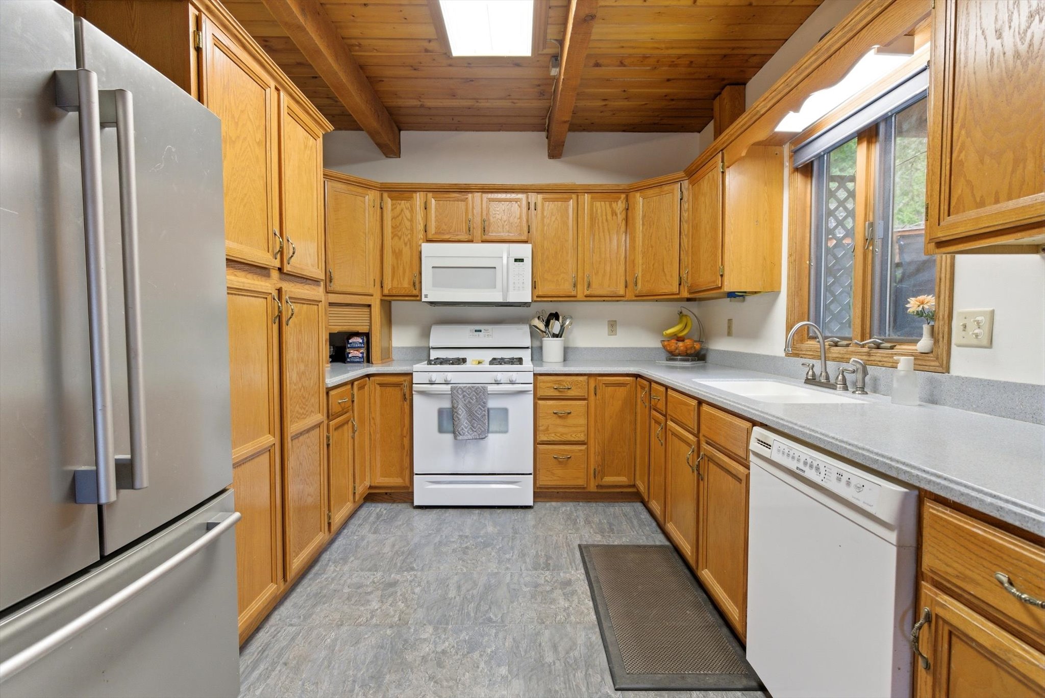 1477 Berne Road Property Photo 7