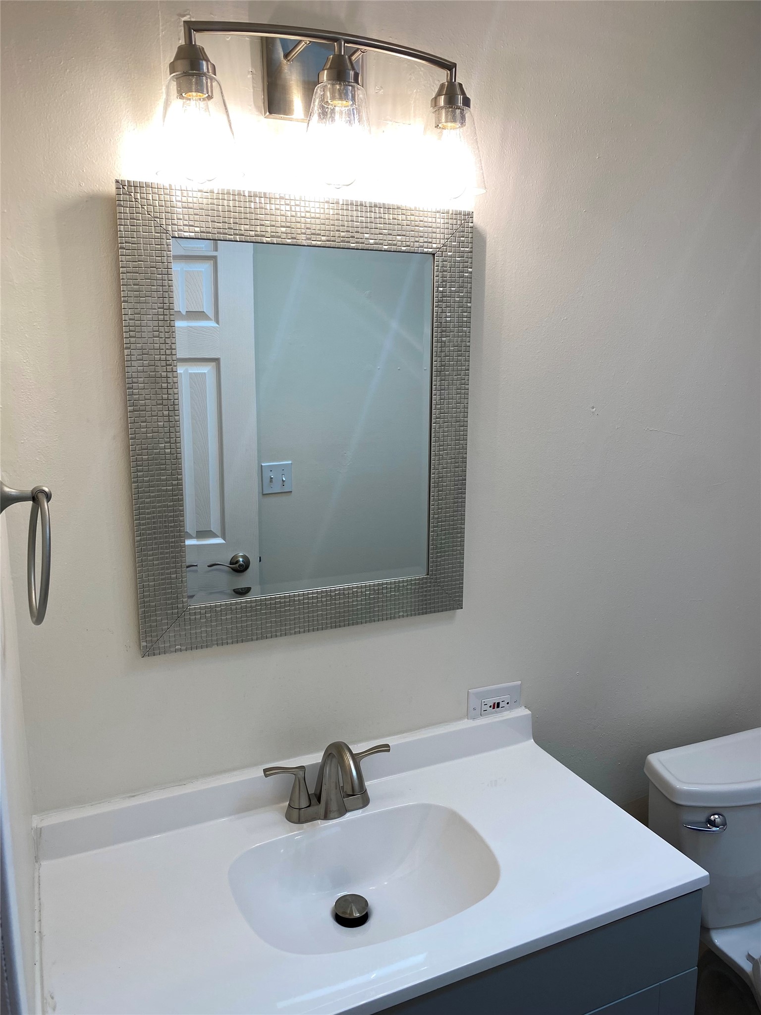516 S Caravan Street Property Photo 18