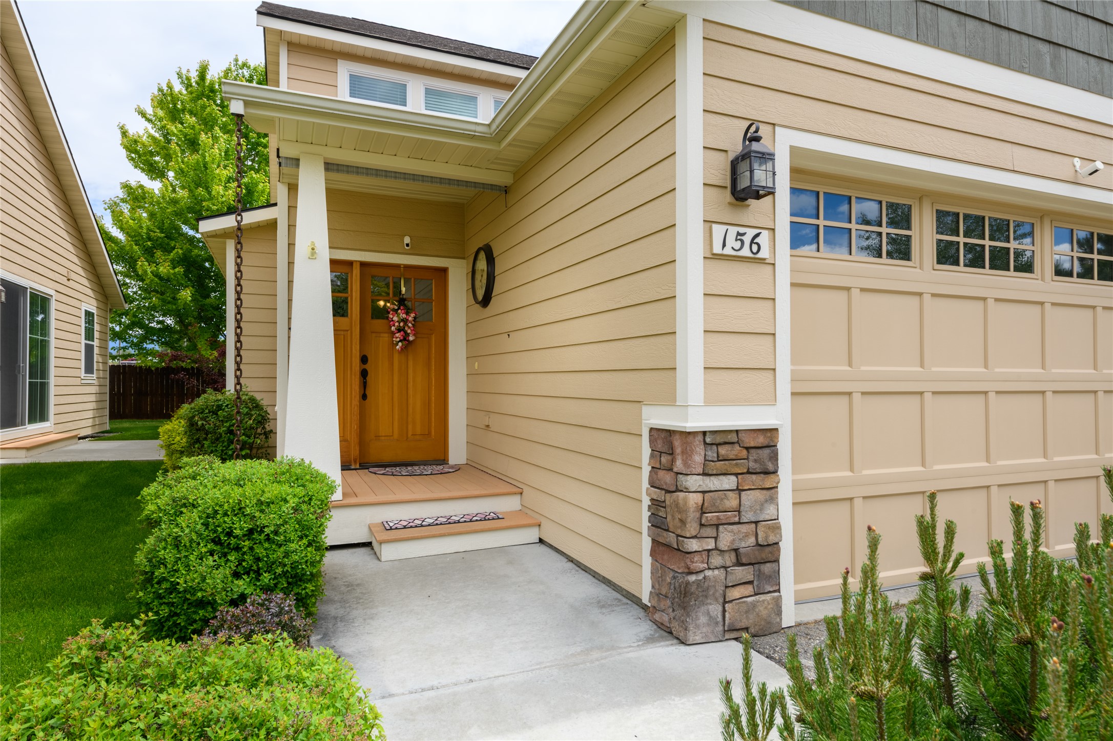 156 Villa Court Property Photo 1