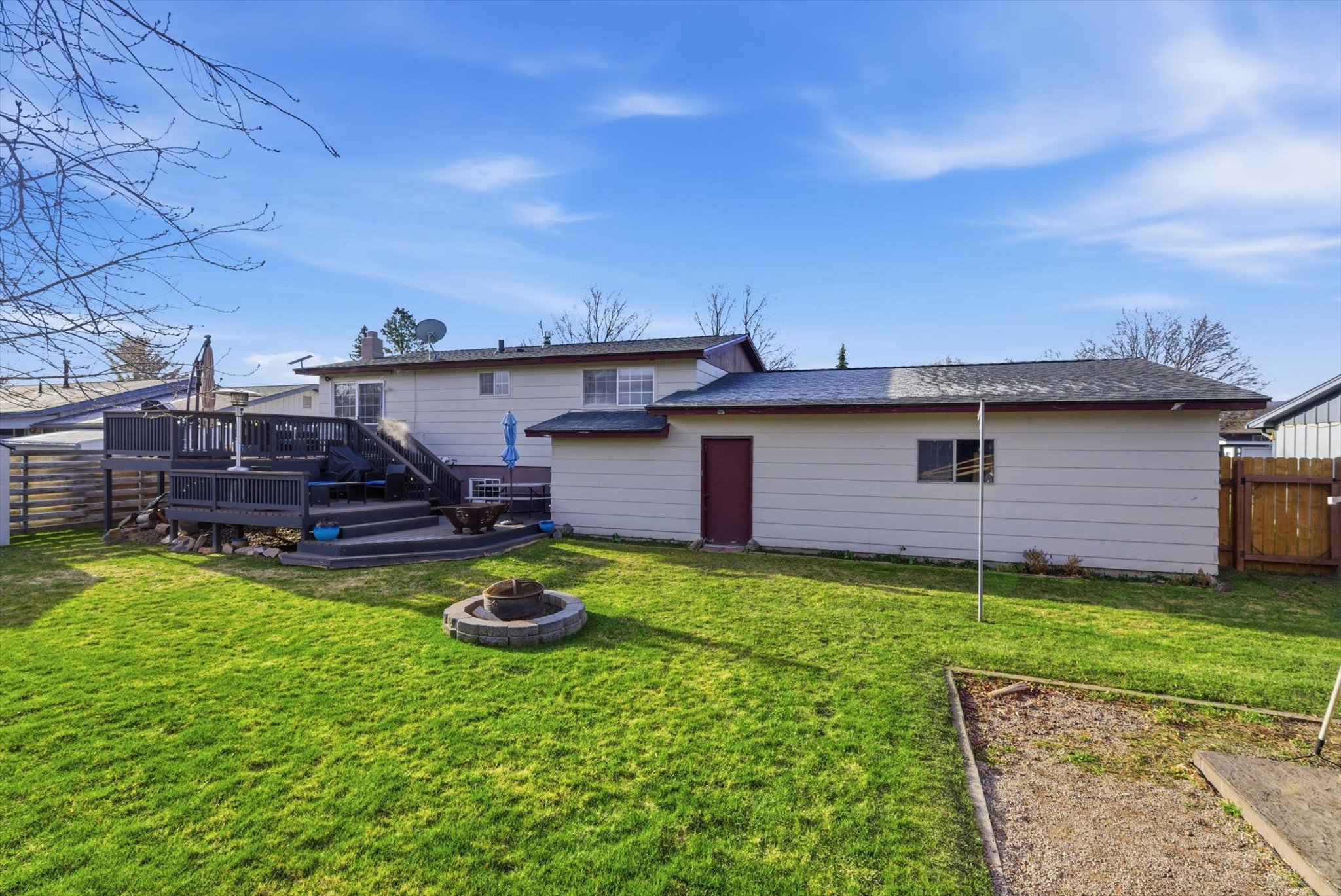 19 Glacier Street Property Photo 26