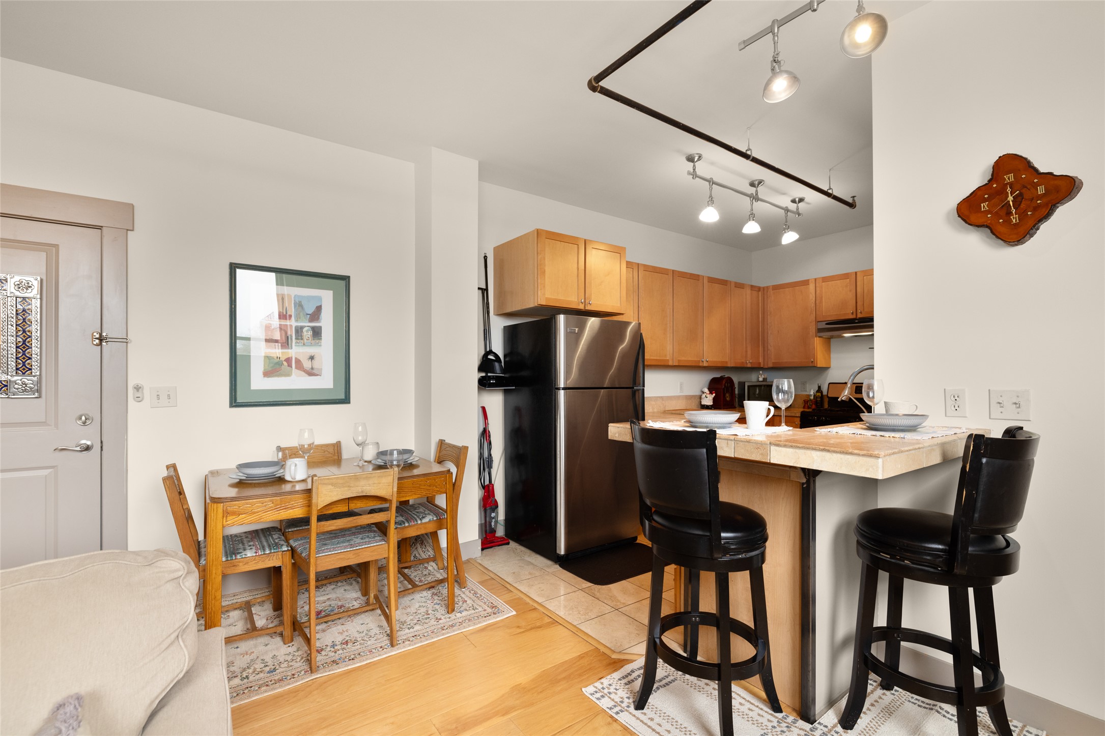 723 5th Avenue E 318-s Property Photo 12