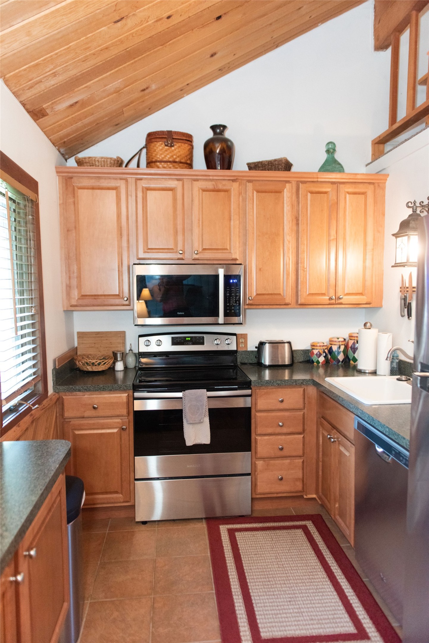 14 Tamarack Lane 7a Property Photo 1
