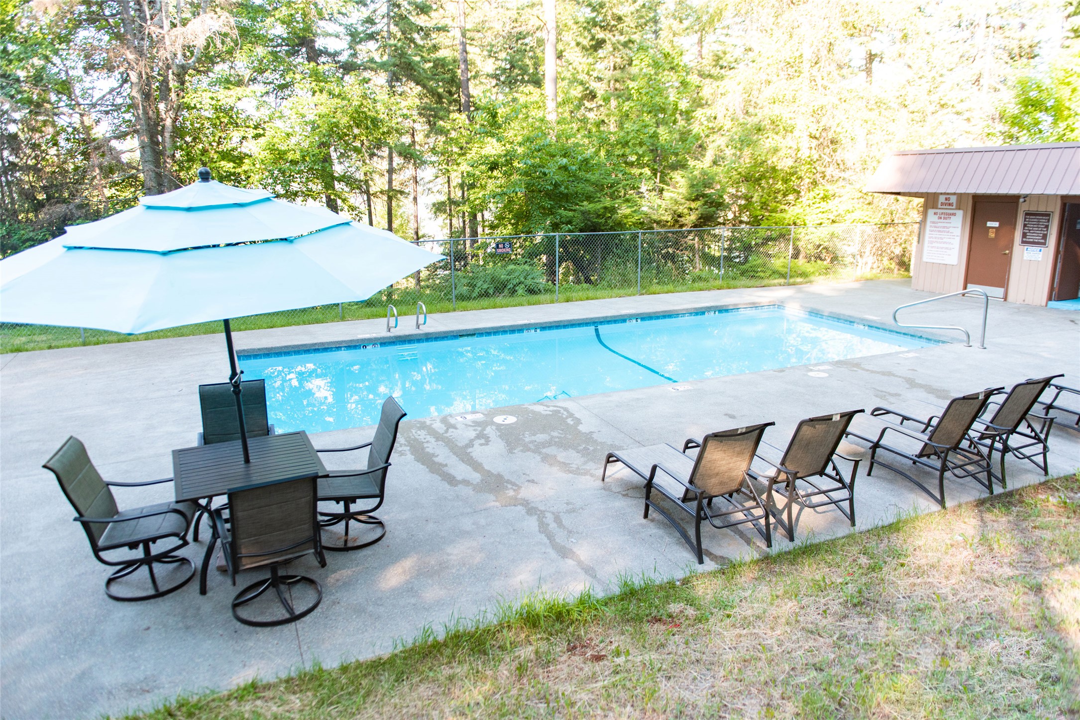 14 Tamarack Lane 7a Property Photo 11