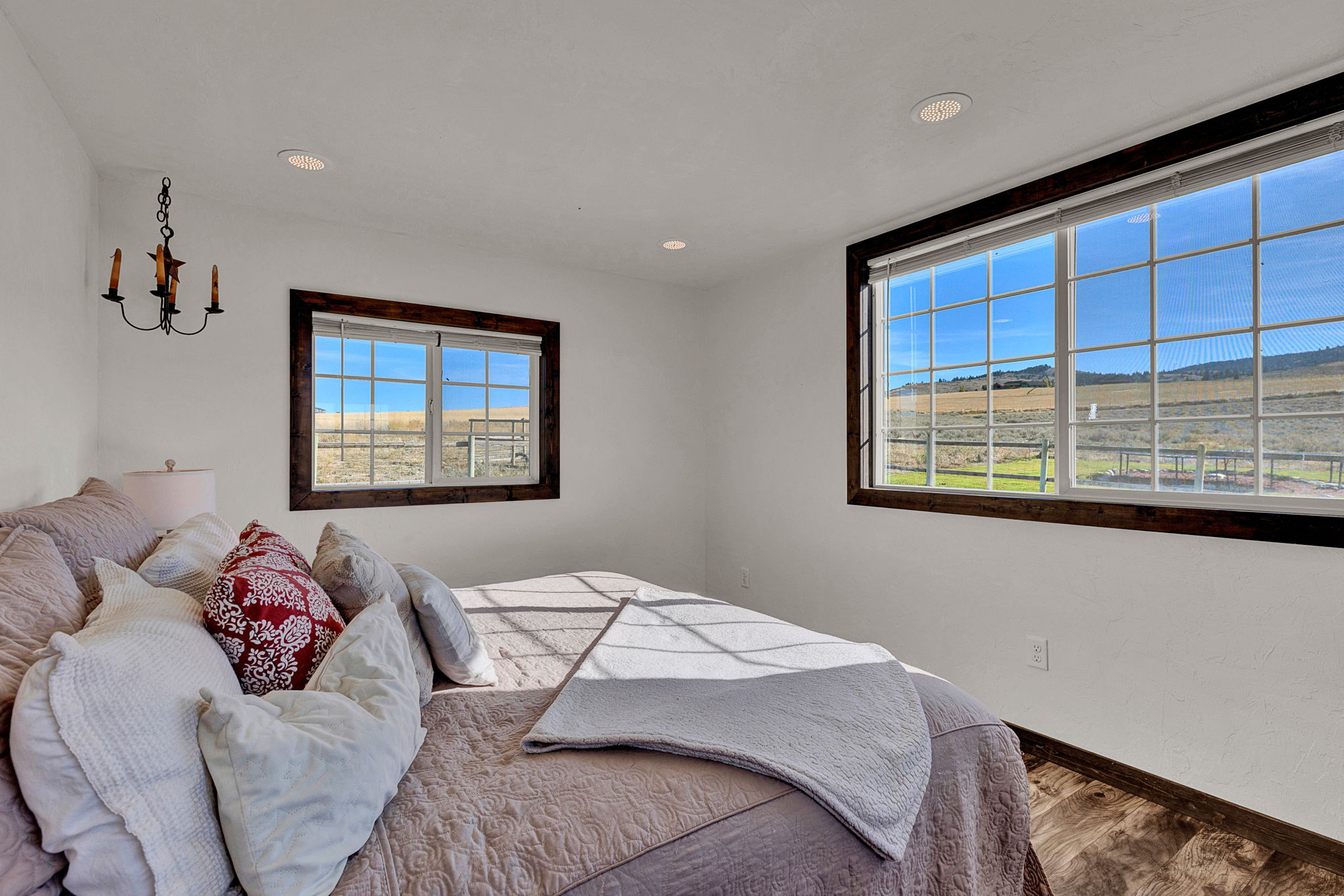 561 Double D Road Property Photo 18