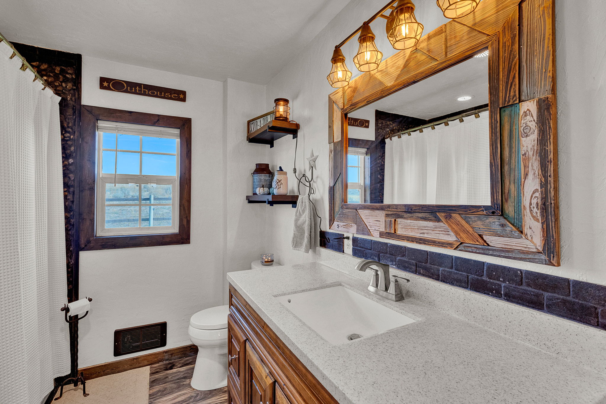 561 Double D Road Property Photo 20