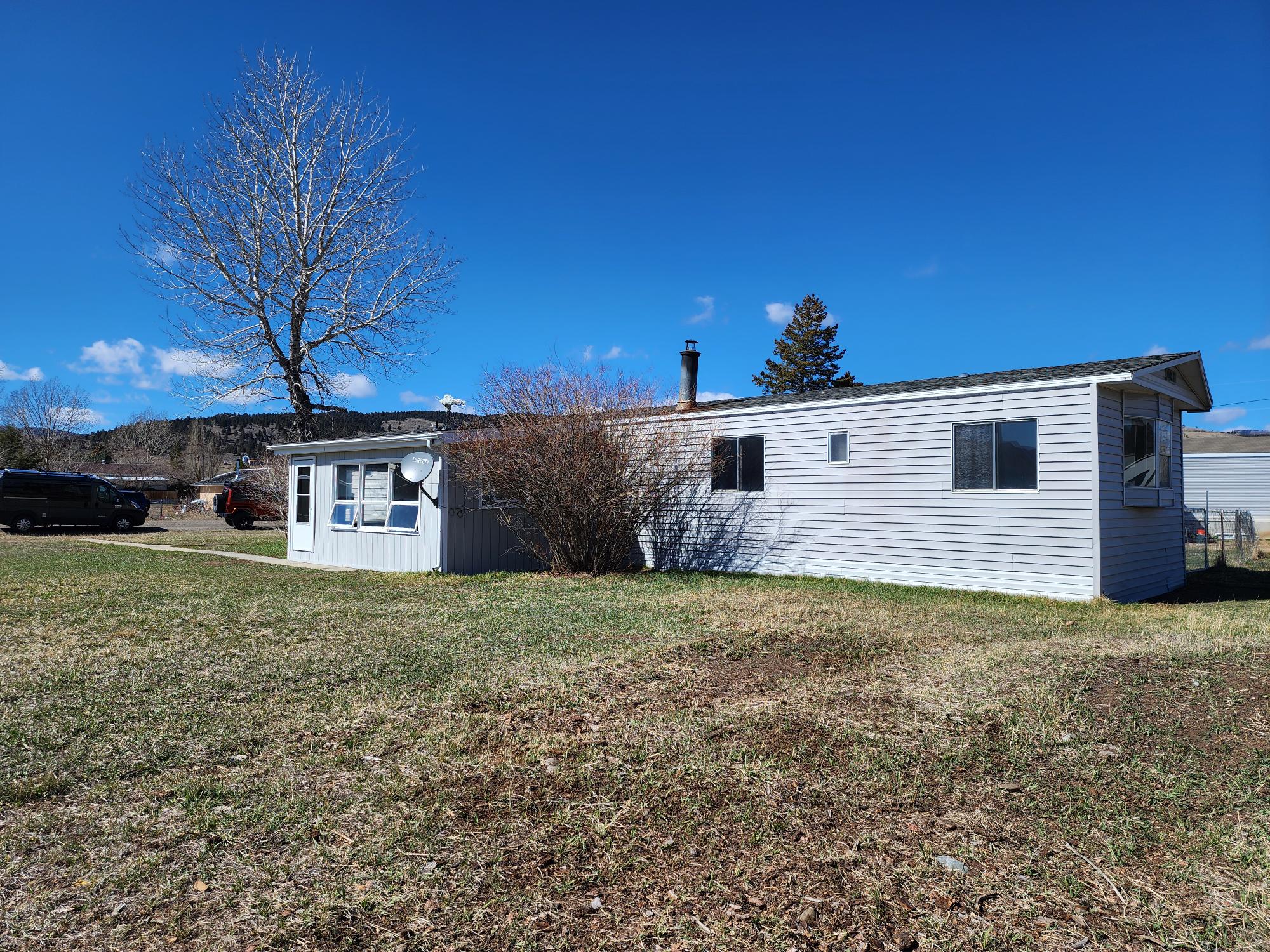204 S Cook Street Property Photo 2
