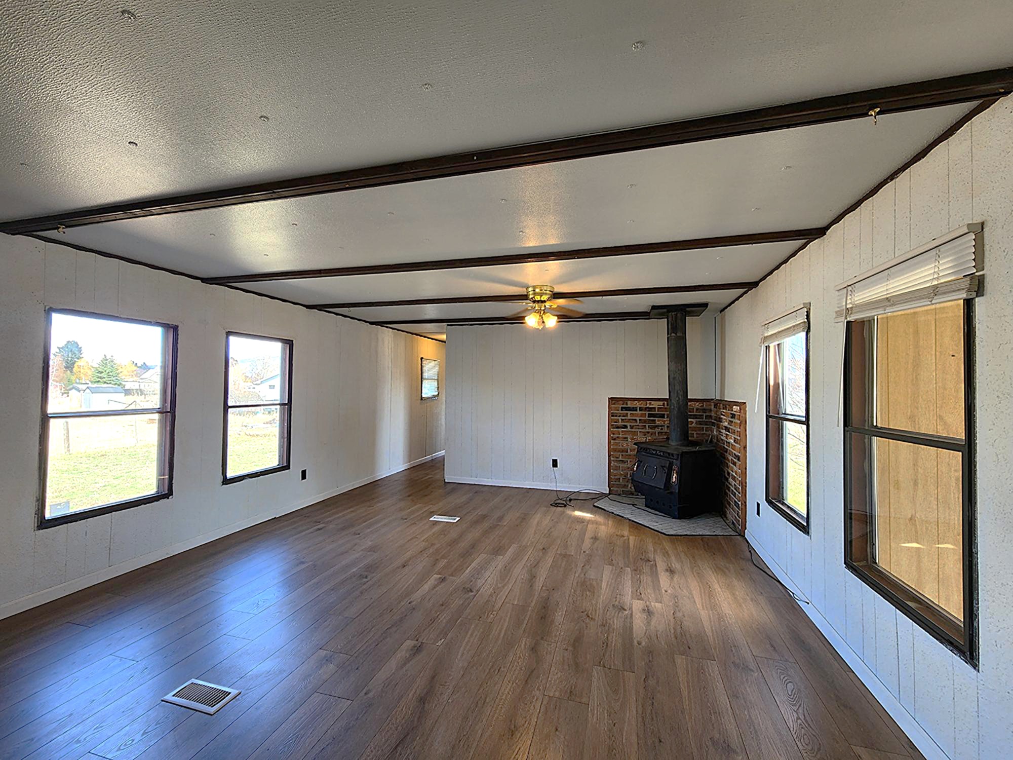 204 S Cook Street Property Photo 13