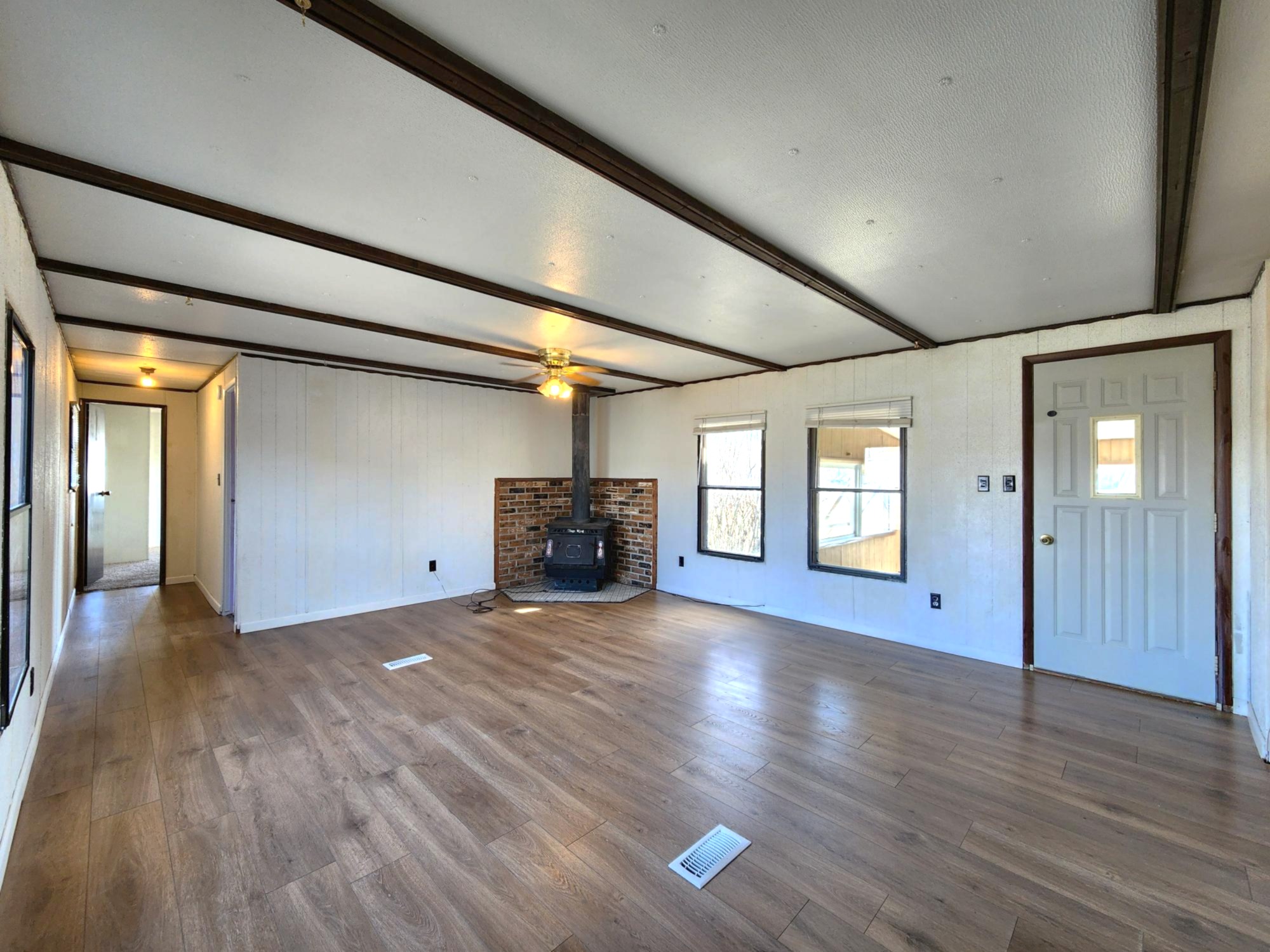 204 S Cook Street Property Photo 14
