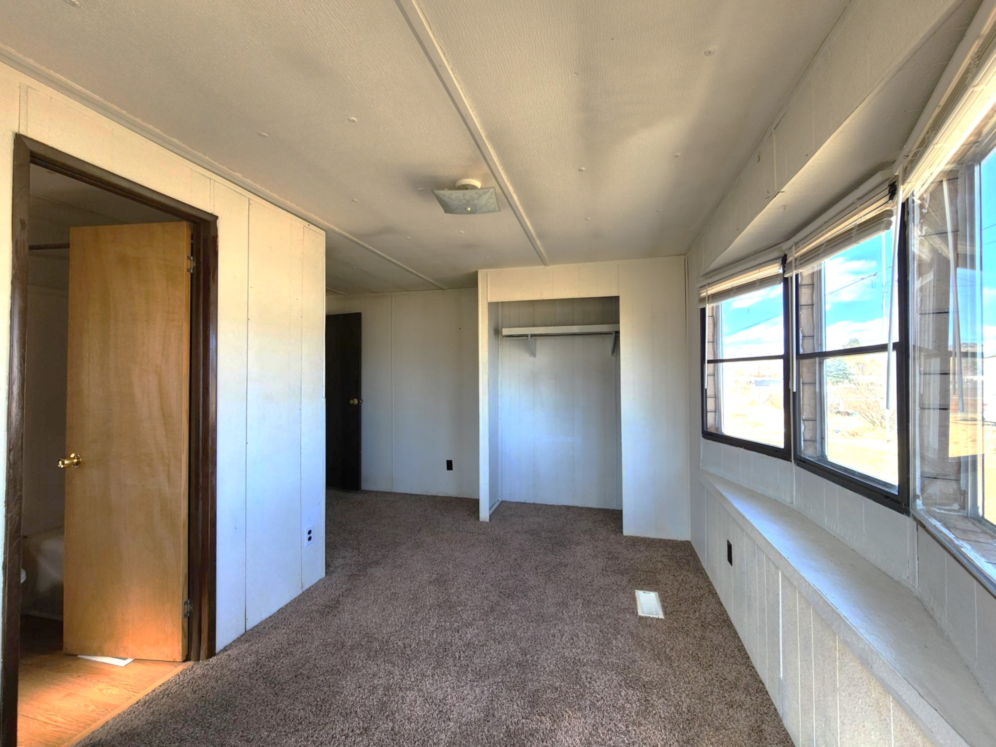 204 S Cook Street Property Photo 22