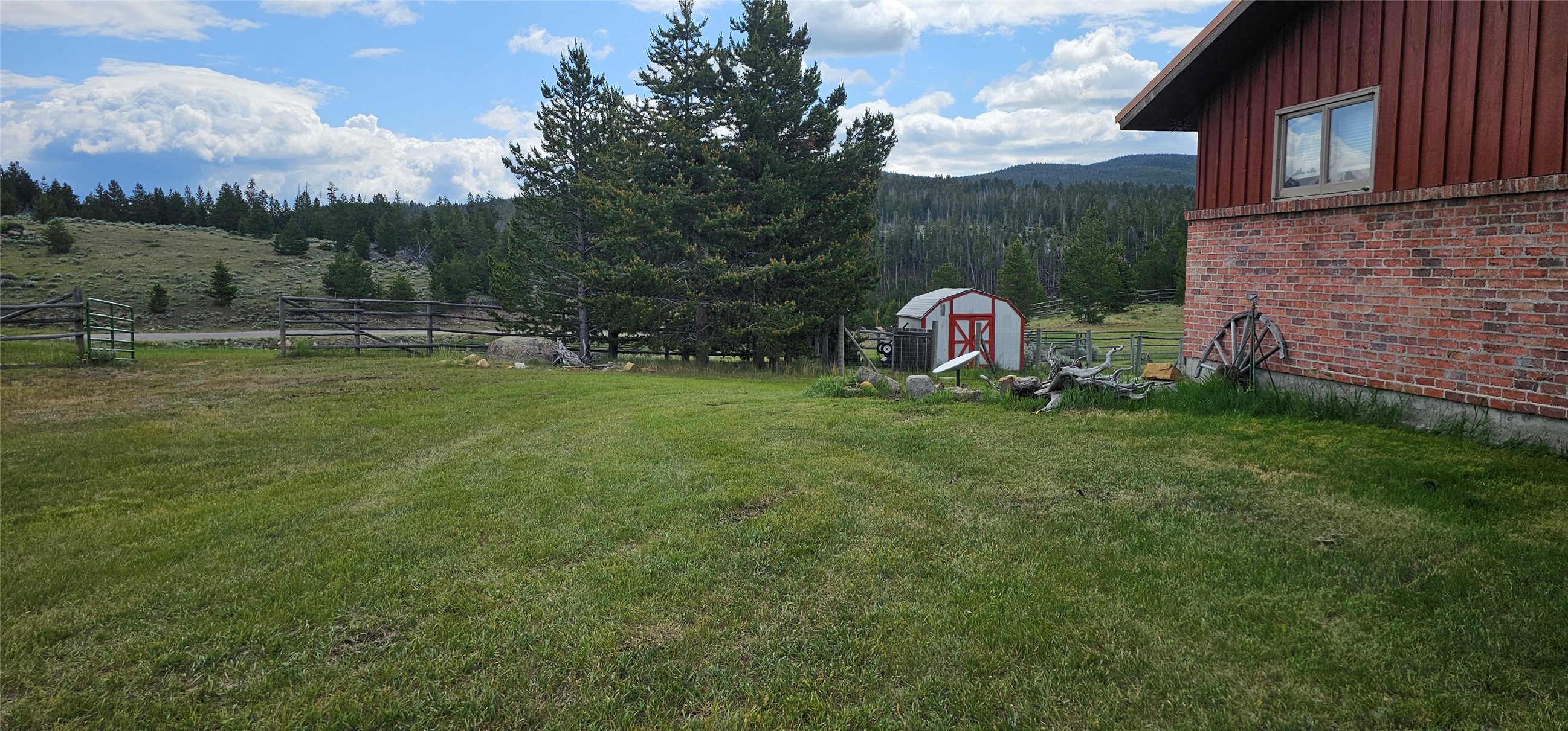 240 Roosevelt Drive Property Photo 39