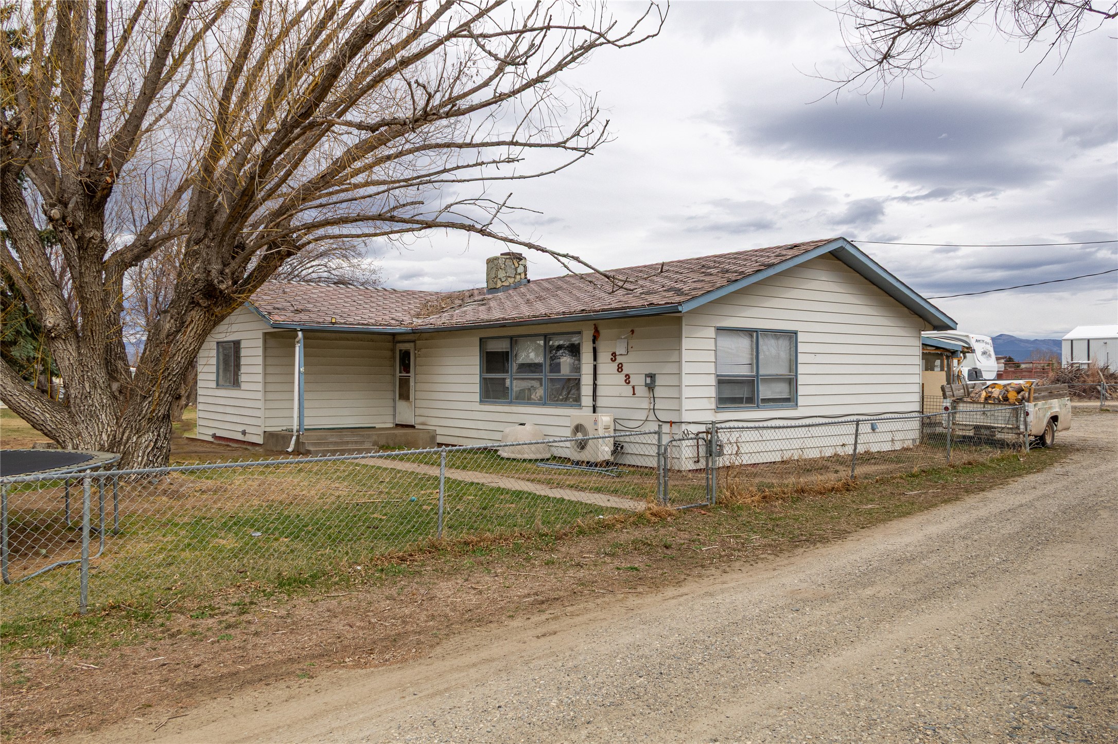 3831 Wylie Drive Property Photo 7