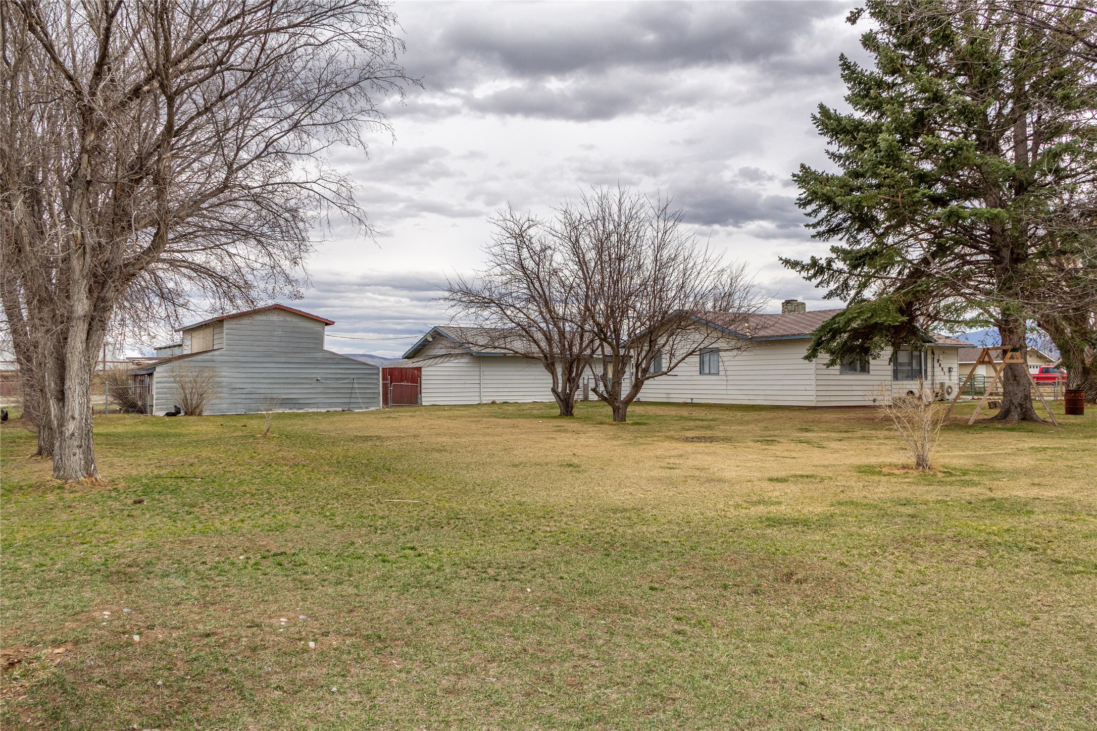 3831 Wylie Drive Property Photo 8