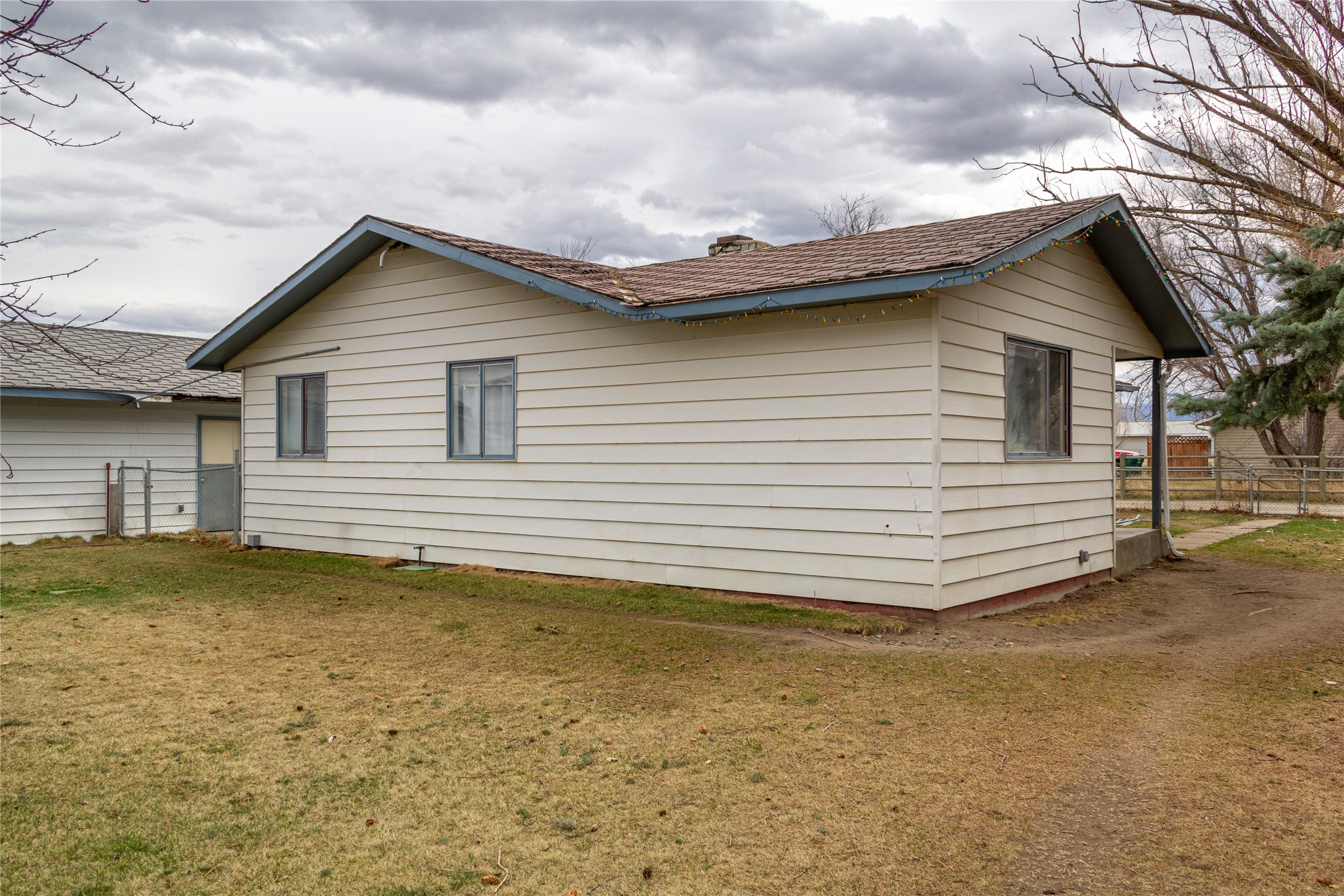 3831 Wylie Drive Property Photo 9
