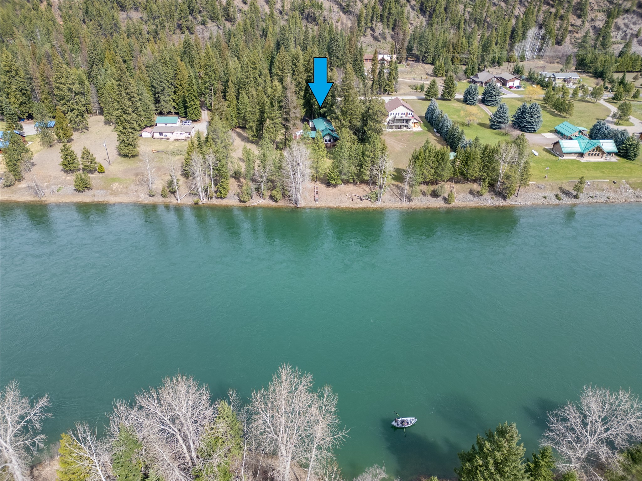 6367 Kootenai River Road Property Photo 1