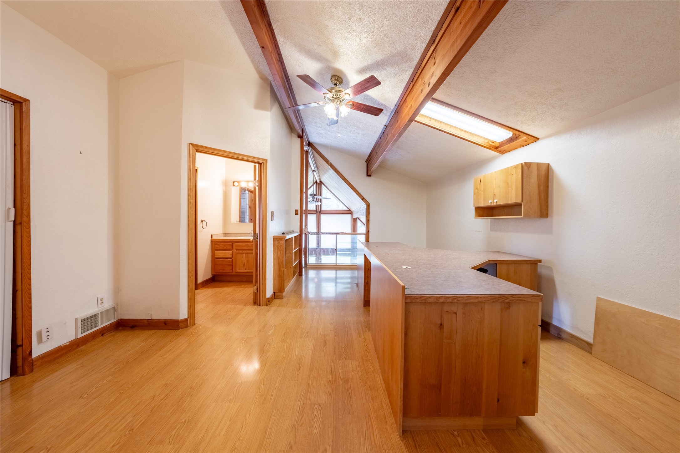 6367 Kootenai River Road Property Photo 17