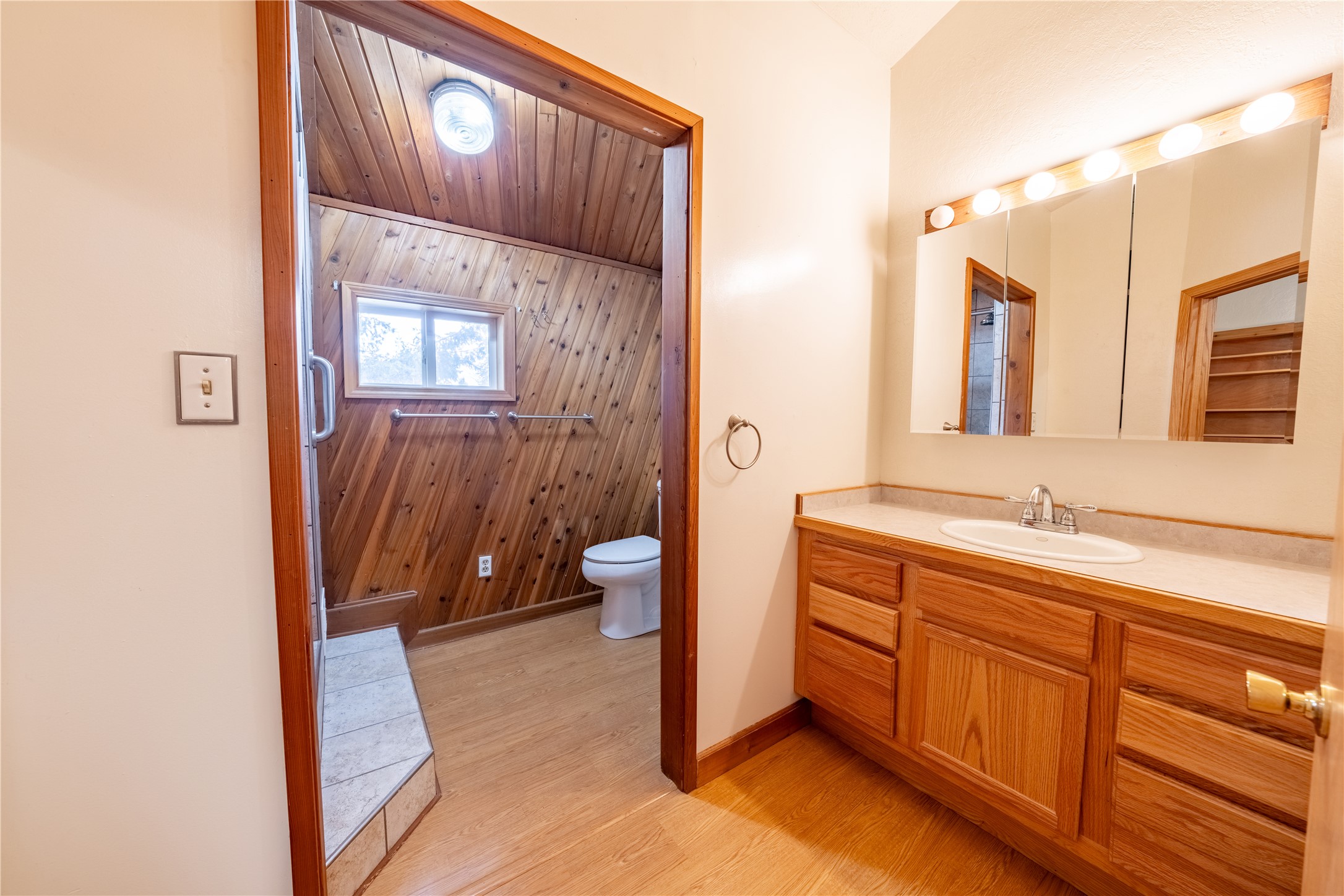 6367 Kootenai River Road Property Photo 20