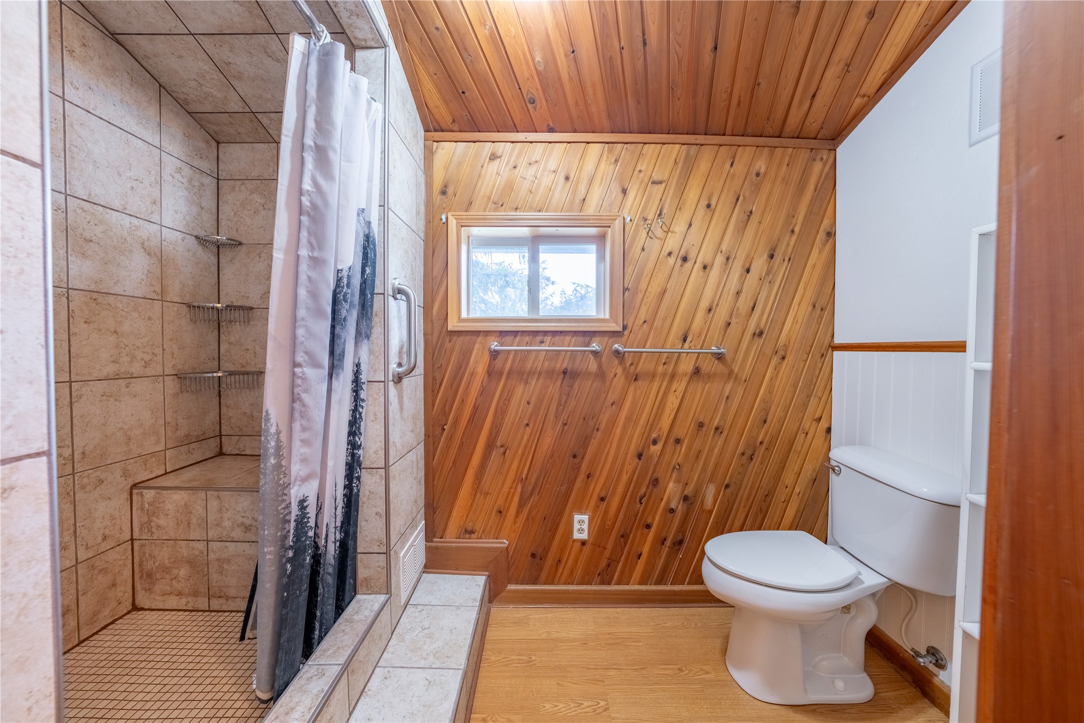 6367 Kootenai River Road Property Photo 21