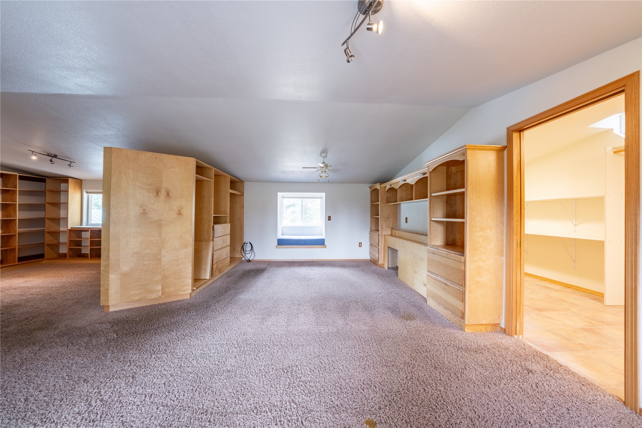 6367 Kootenai River Road Property Photo 24