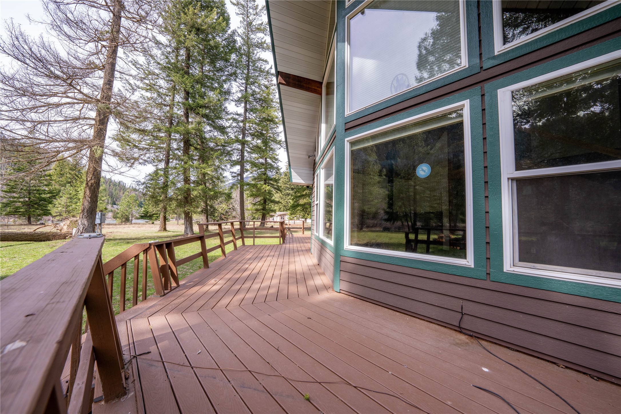 6367 Kootenai River Road Property Photo 48