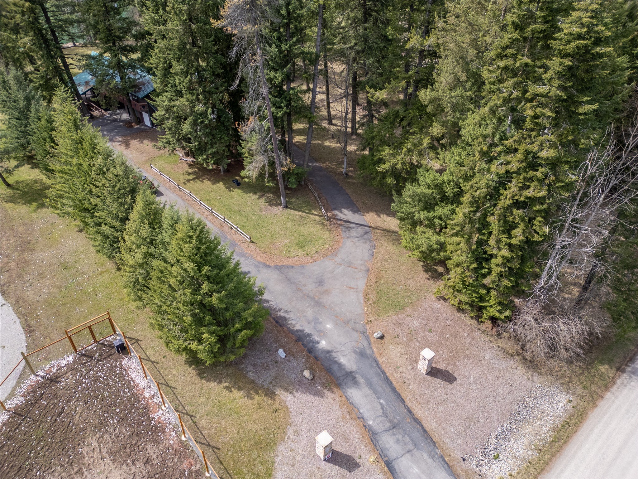 6367 Kootenai River Road Property Photo 54