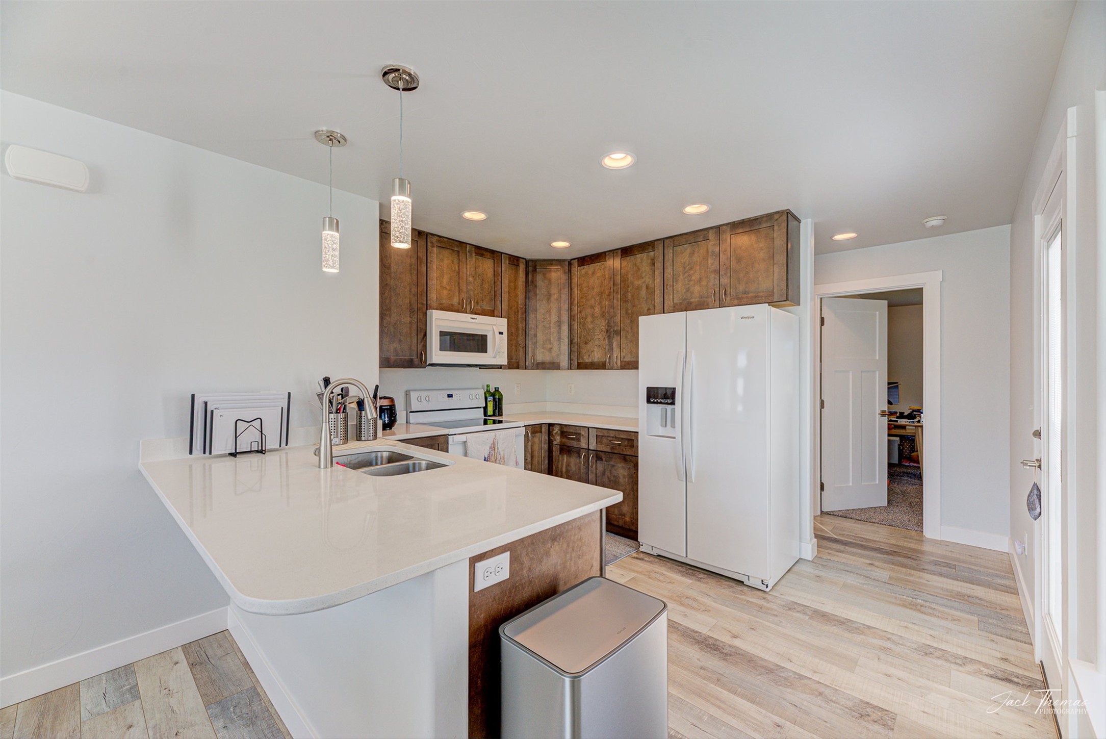 1105 Schley Avenue B Property Photo 6