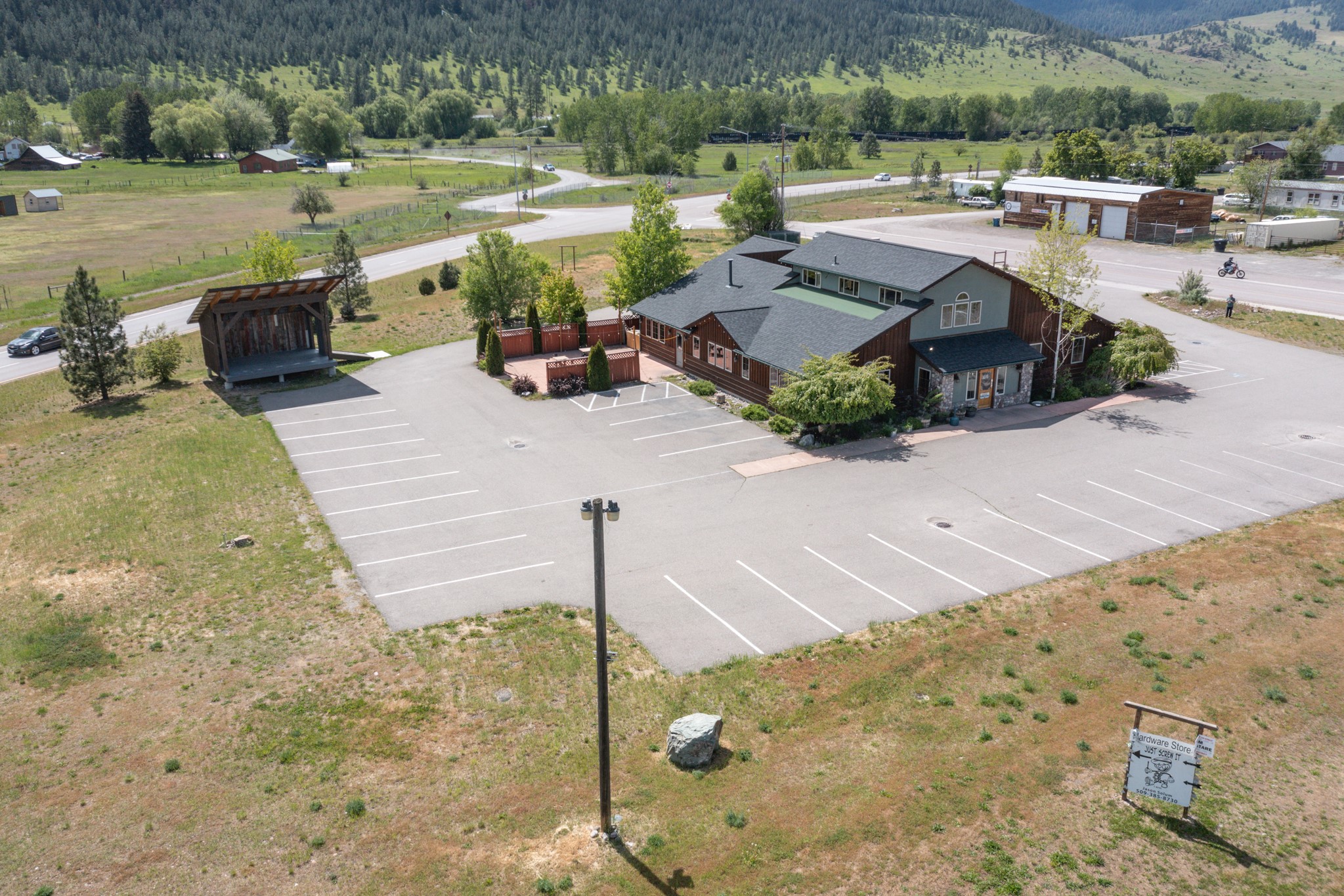 72532 N Couture Loop Property Photo 11