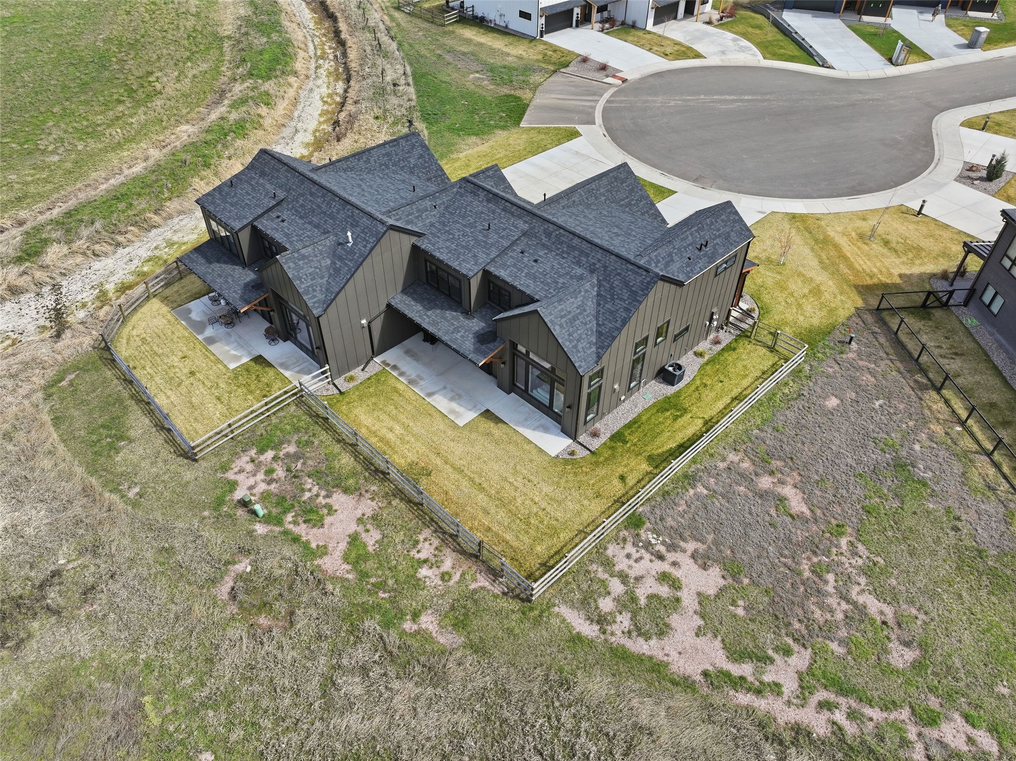 2445 Pale Evening Court Property Photo 43