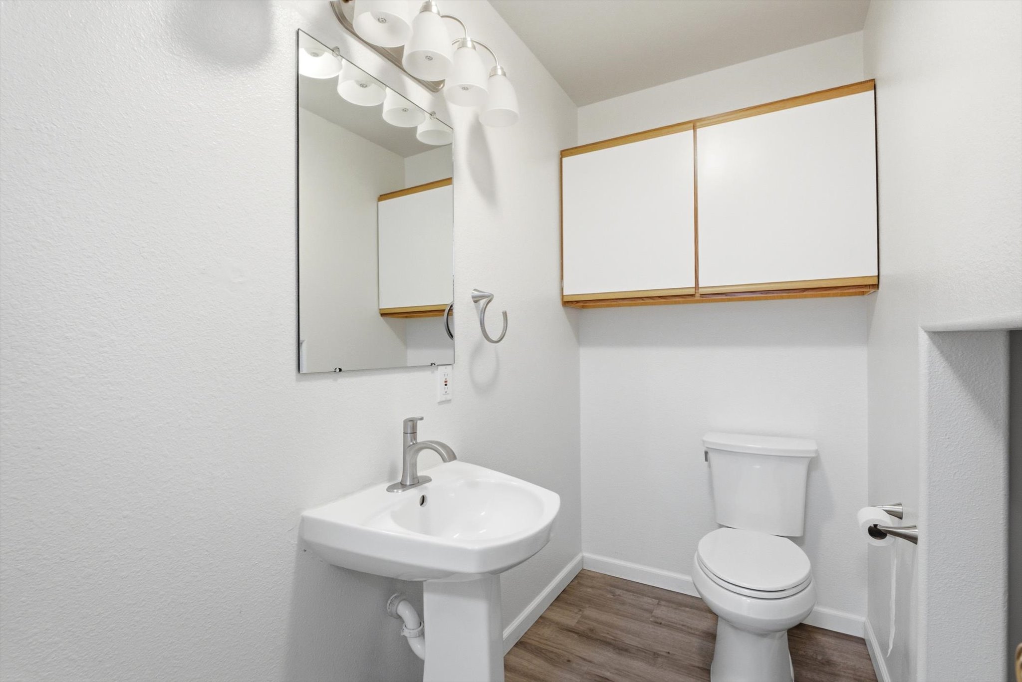 111 Bing Court Property Photo 8