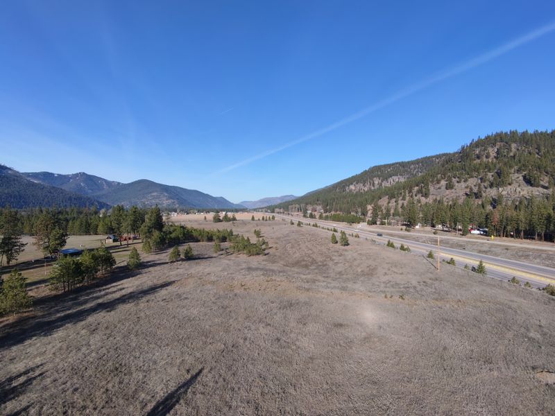 Nka River Bend Road N Property Photo 4