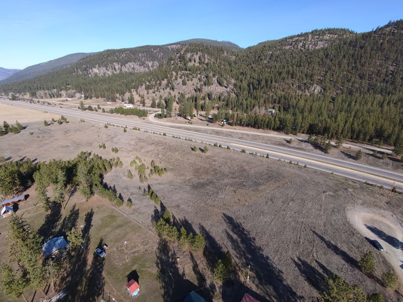 Nka River Bend Road N Property Photo 7