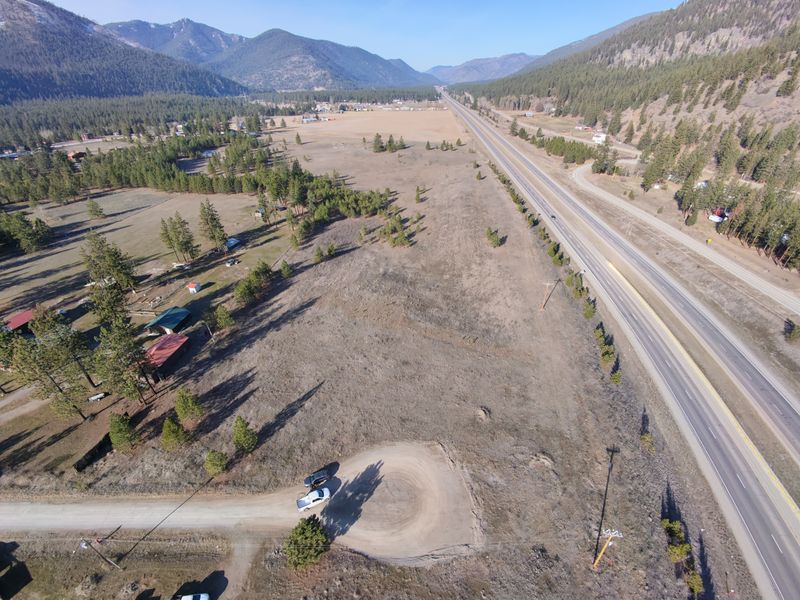 Nka River Bend Road N Property Photo 9