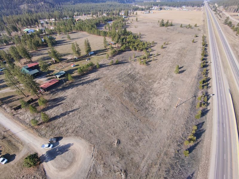 Nka River Bend Road N Property Photo 17