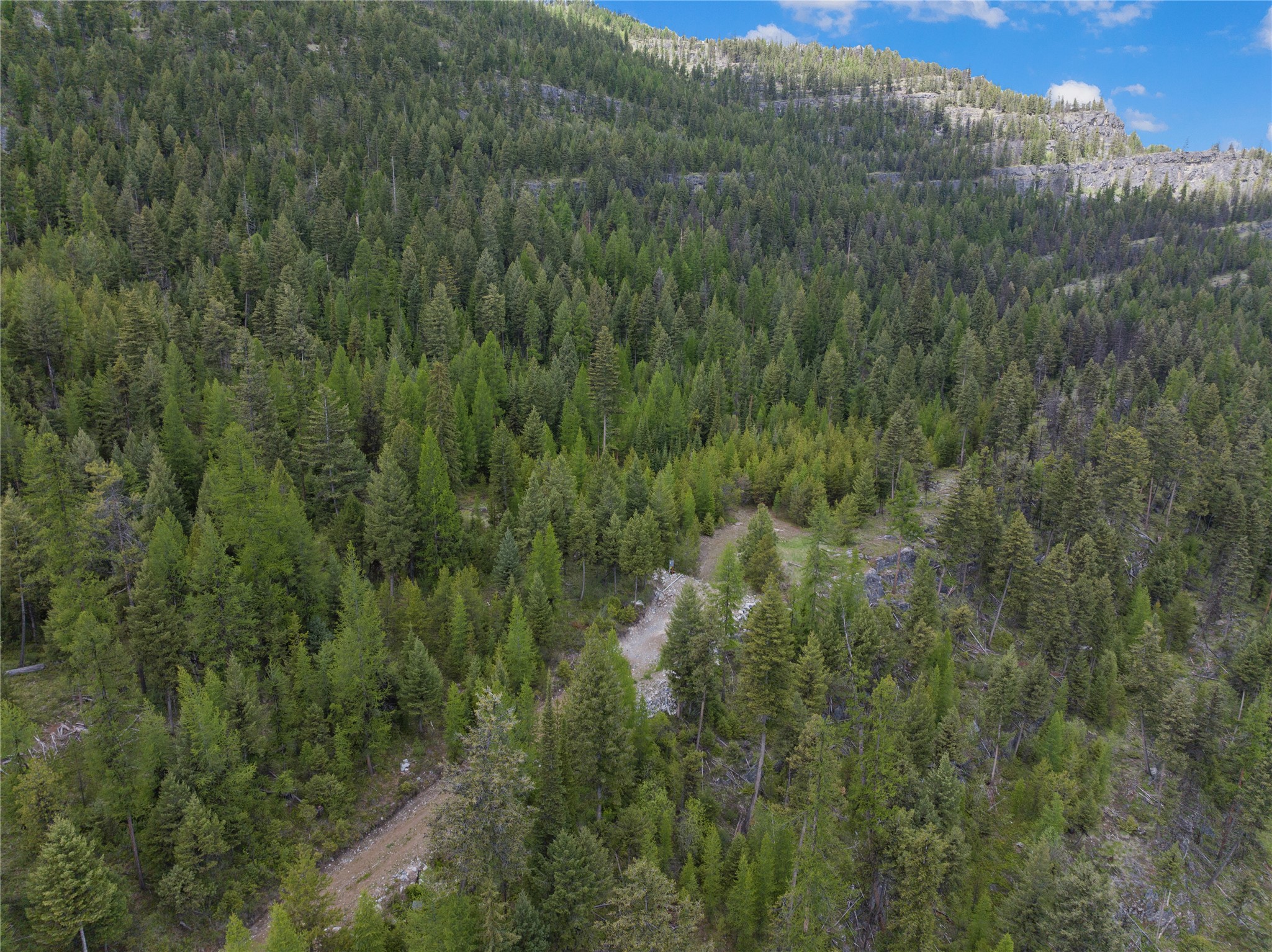 300 Highland Trail Property Photo 14