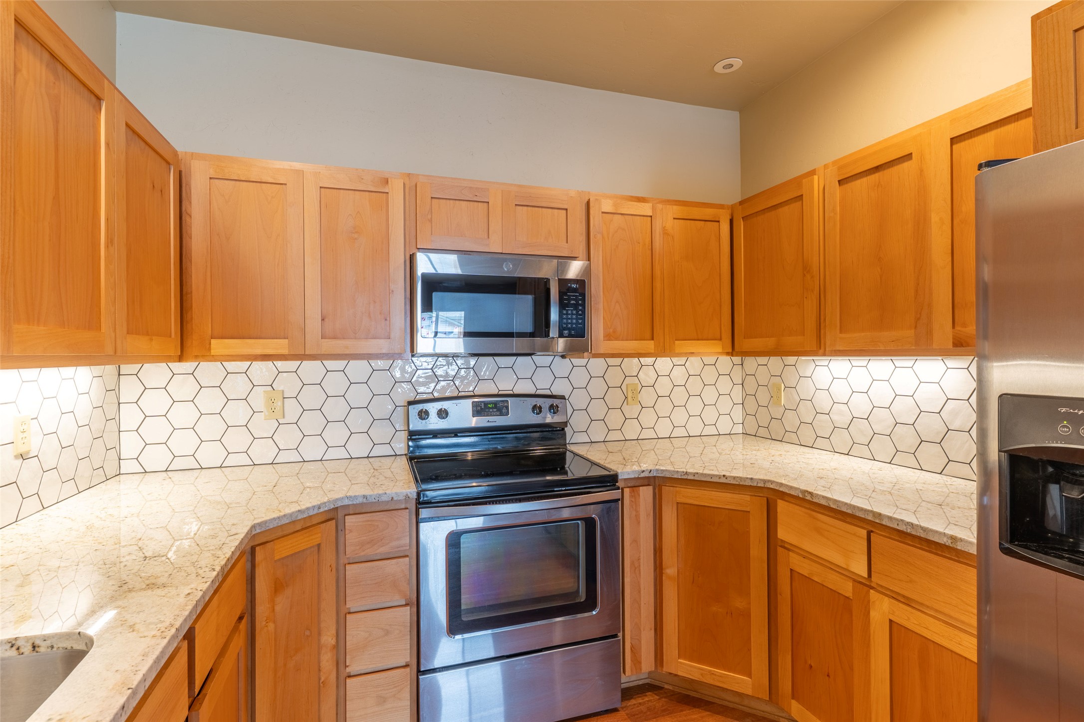 6211 Shiloh Avenue H Property Photo 16