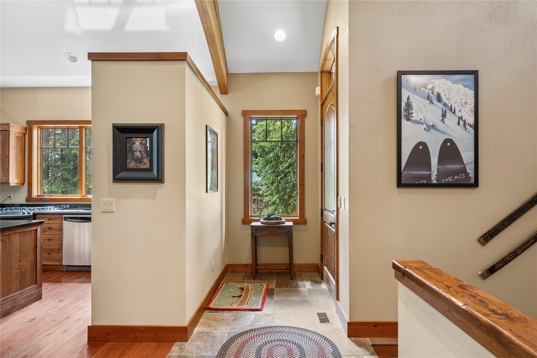 3813 Tamarack Avenue B Property Photo 5