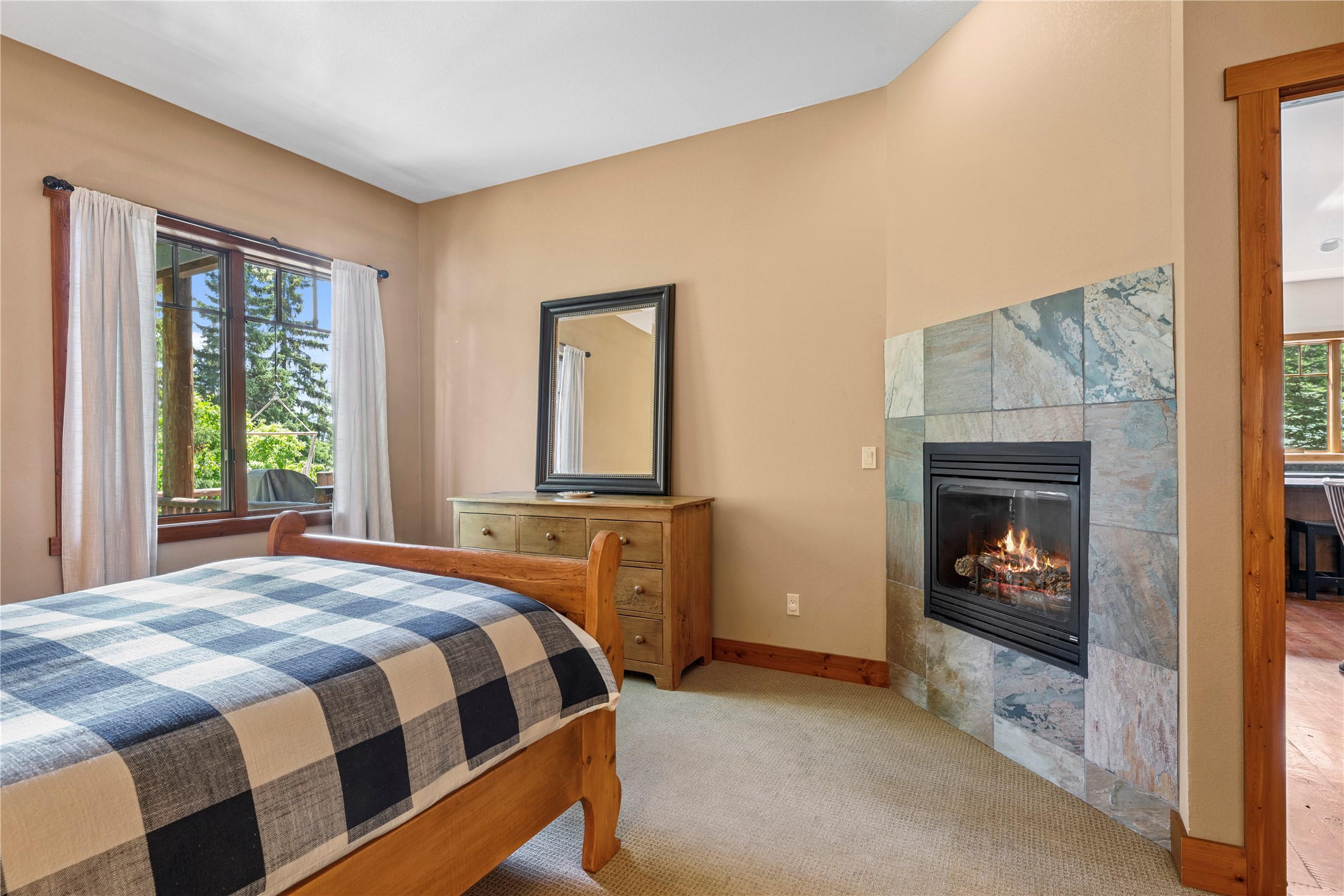 3813 Tamarack Avenue B Property Photo 24