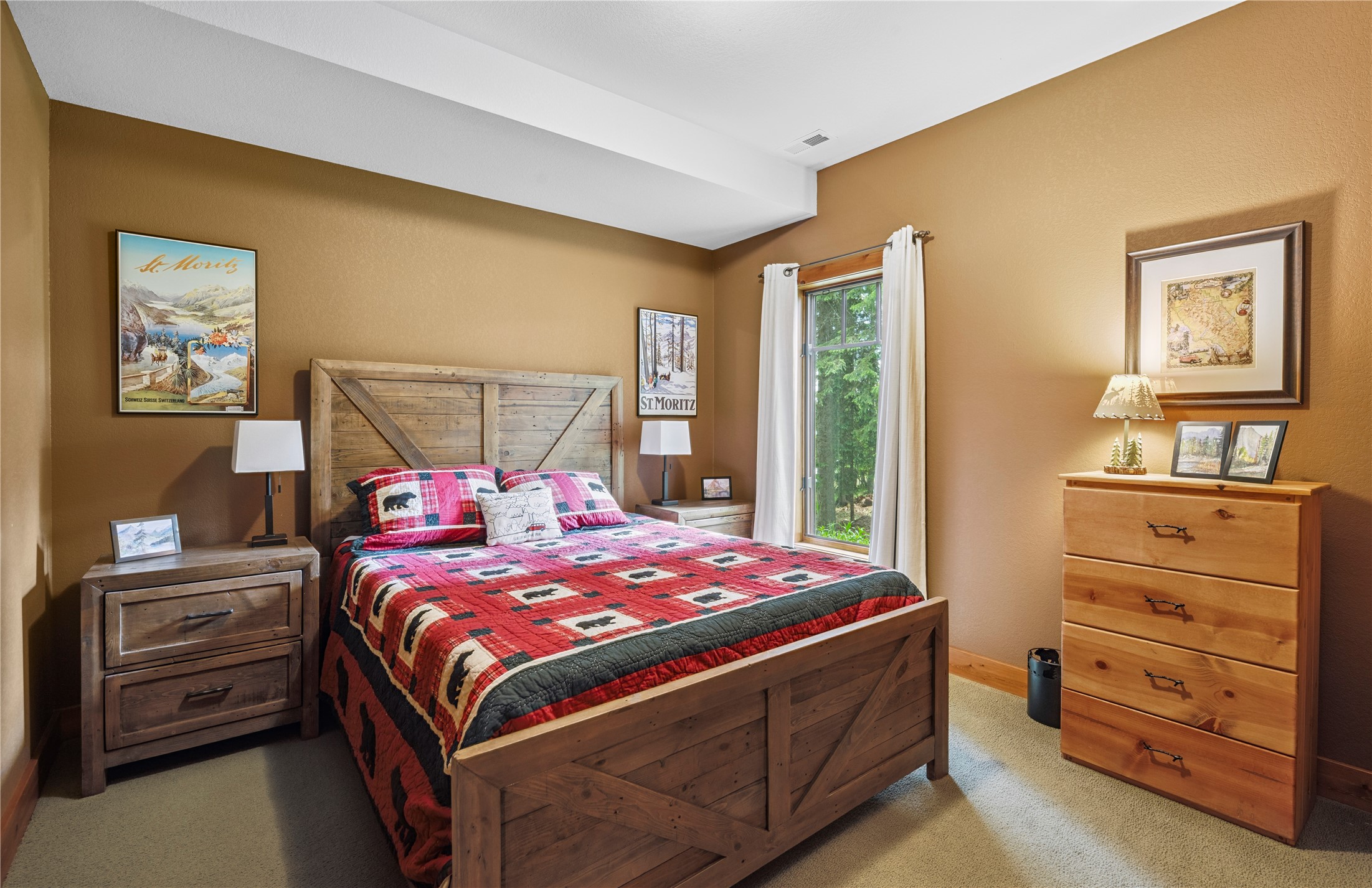 3813 Tamarack Avenue B Property Photo 33