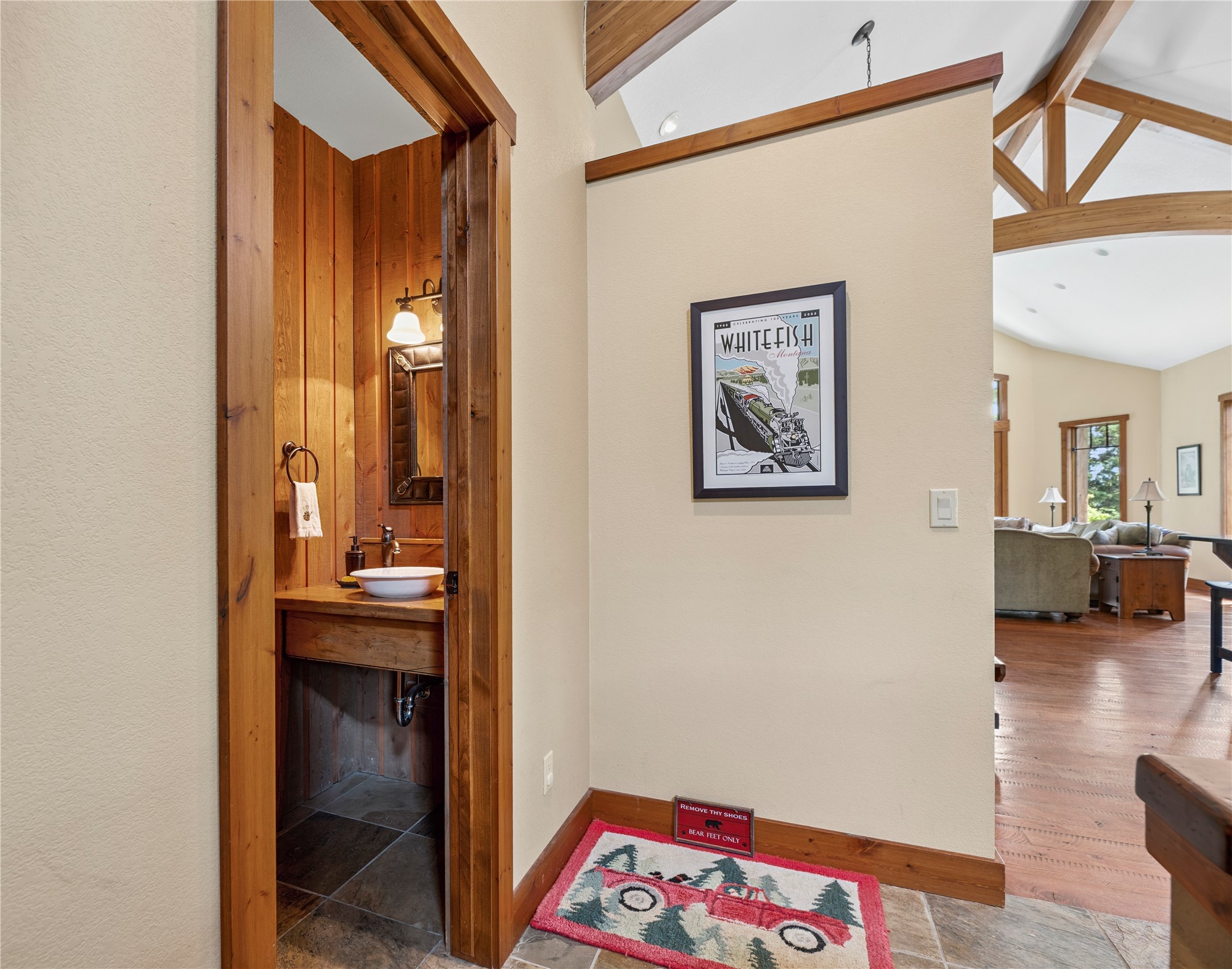 3813 Tamarack Avenue B Property Photo 41