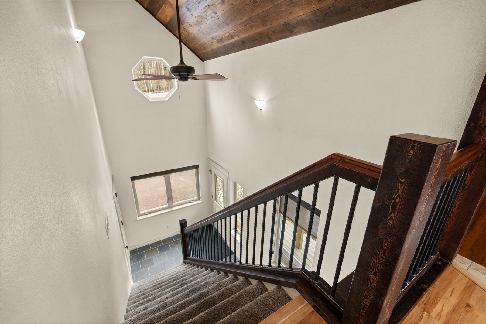 1038 Mountain Park Drive A Property Photo 3
