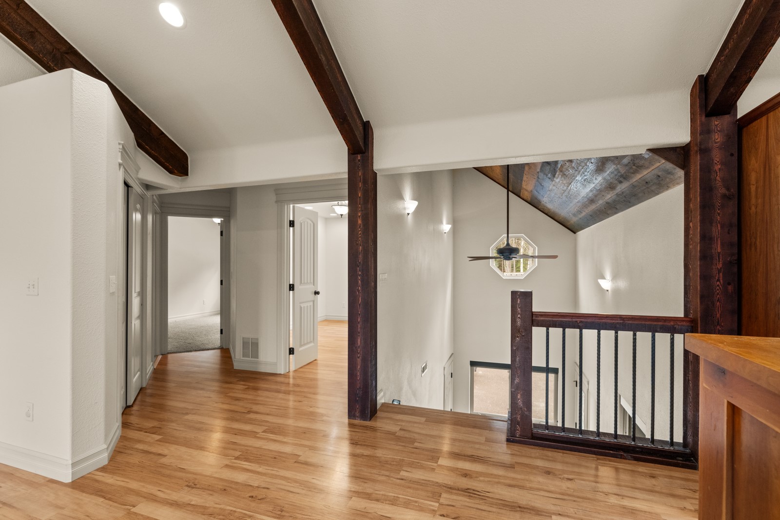 1038 Mountain Park Drive A Property Photo 4