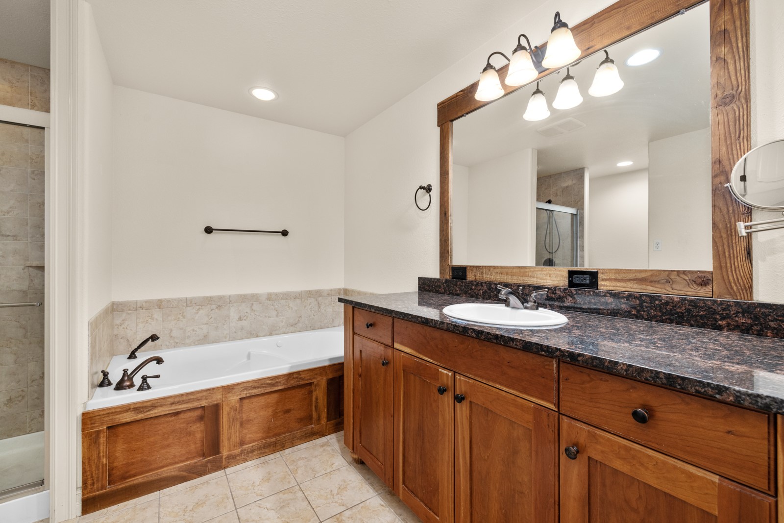 1038 Mountain Park Drive A Property Photo 15