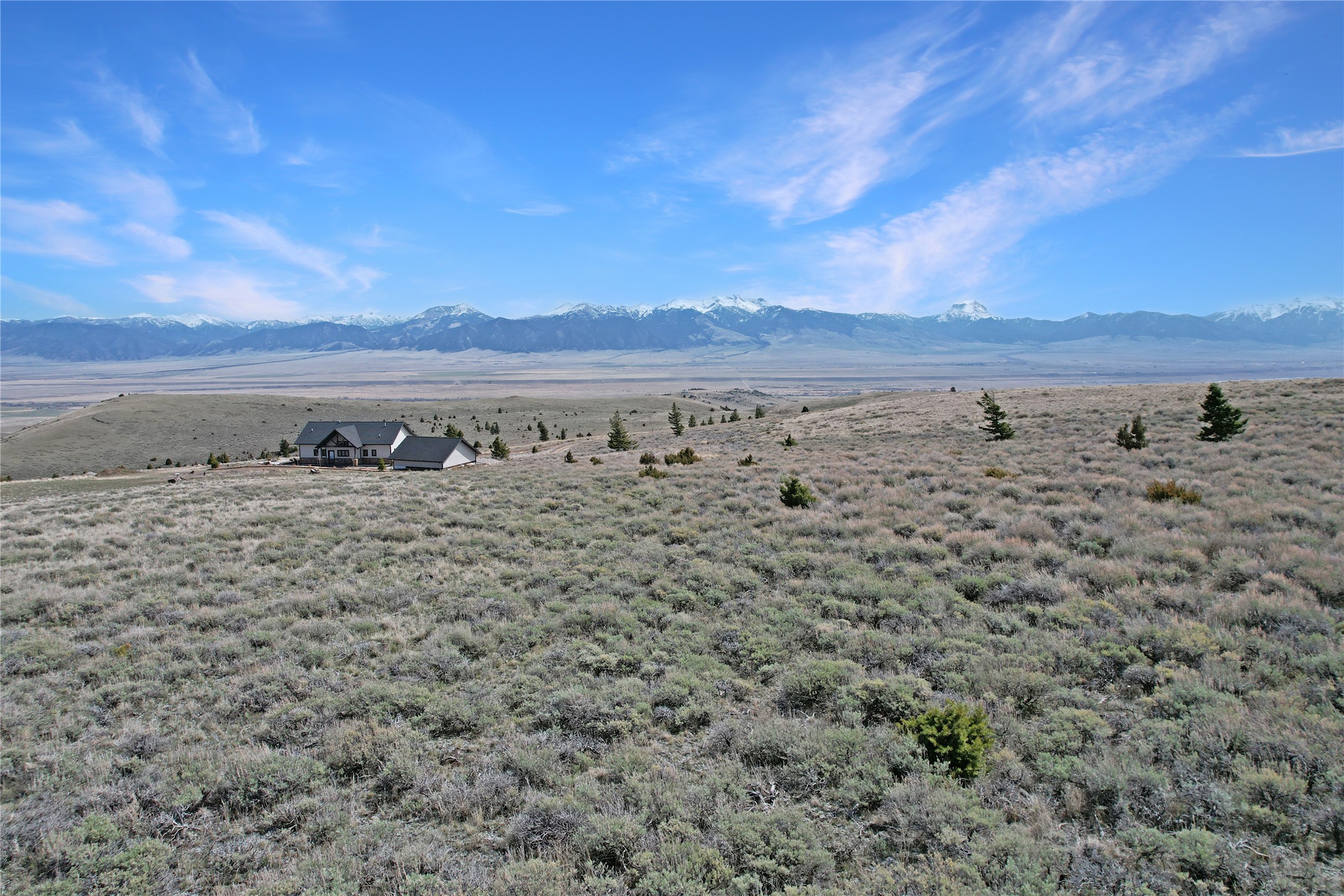 231 Axolotl Lakes Trail Property Photo 39